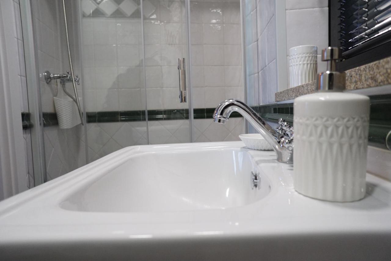 Modern House - Air Cond, Free Parking, Breakfast, By Porto With Love Lda Вила Нова ди Гая Екстериор снимка